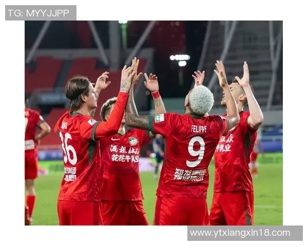 武汉足球队实力揭秘:从历史到未来的全面分析与展望 武汉足球队实力揭秘:从历史到未来的全面分析与展望